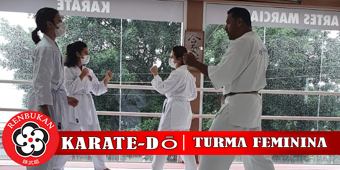 Aula de karate - Turma Feminina