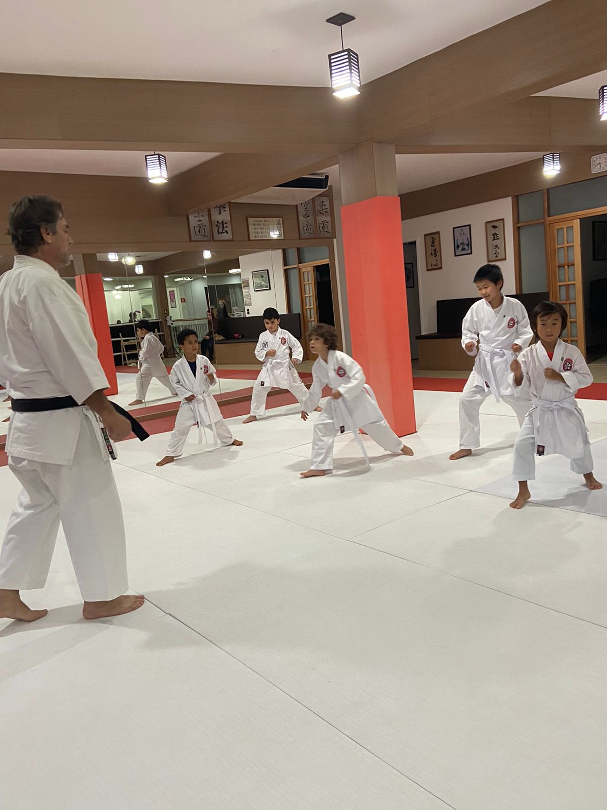 Aulas De Karate Dō Segundas E Quartas Renbukan Brasil