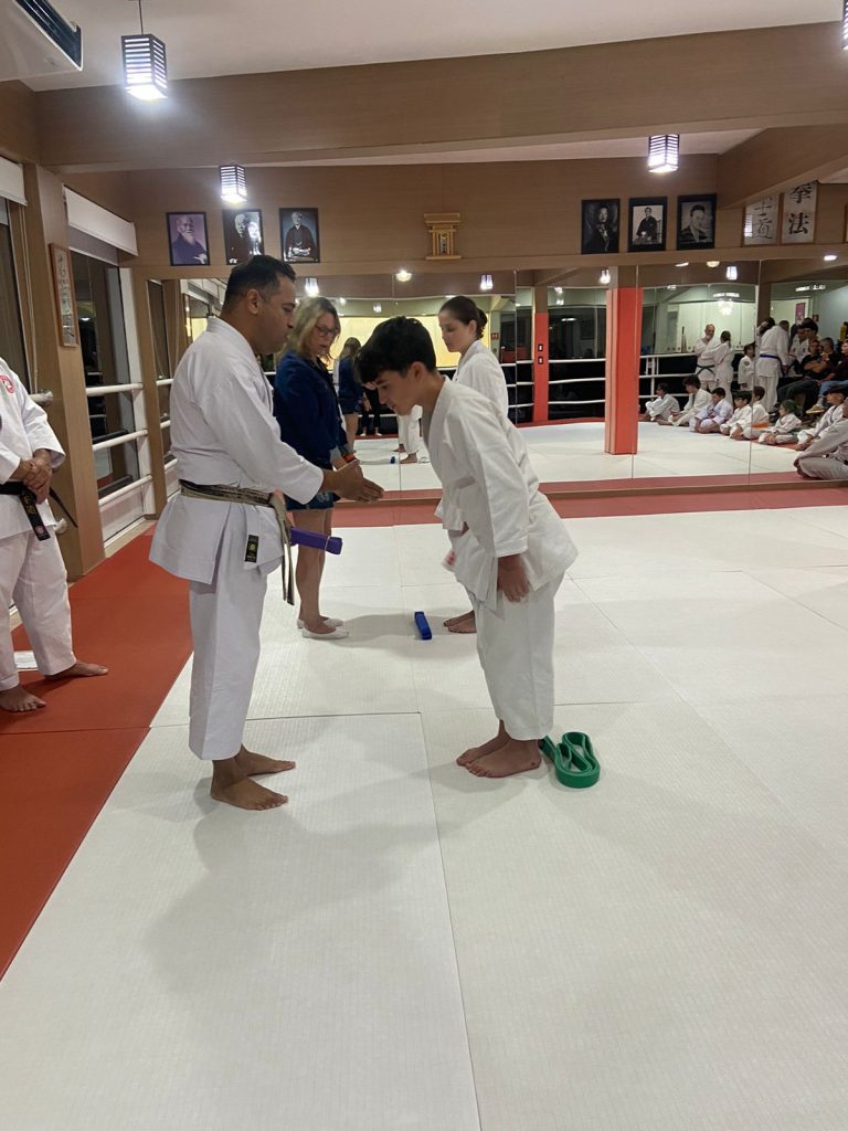 Aulas de karate-do com sensei Francisco Santiago - Renbukan Brasil - Escola de Artes Marciais Japonesas - Cotia - São Paulo (10)