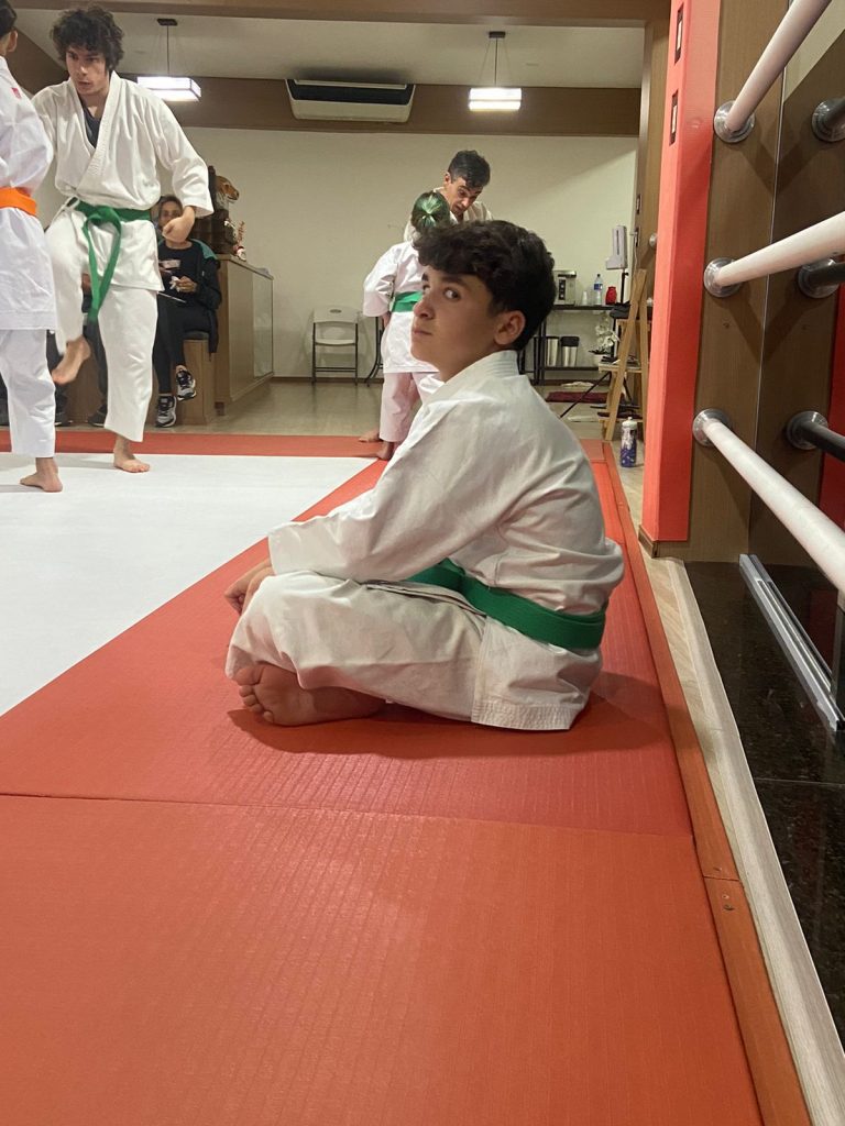 Aulas de karate-do com sensei Francisco Santiago - Renbukan Brasil - Escola de Artes Marciais Japonesas - Cotia - São Paulo (24)