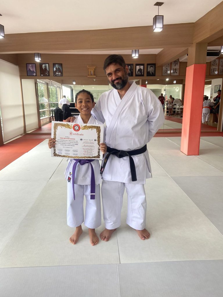 Exame de Faixa - Karate - Renbukan Brasil - Escola de Artes Marciais Japonesas - Cotia - São Paulo - Sensei Francisco Santiago - Yago Seto