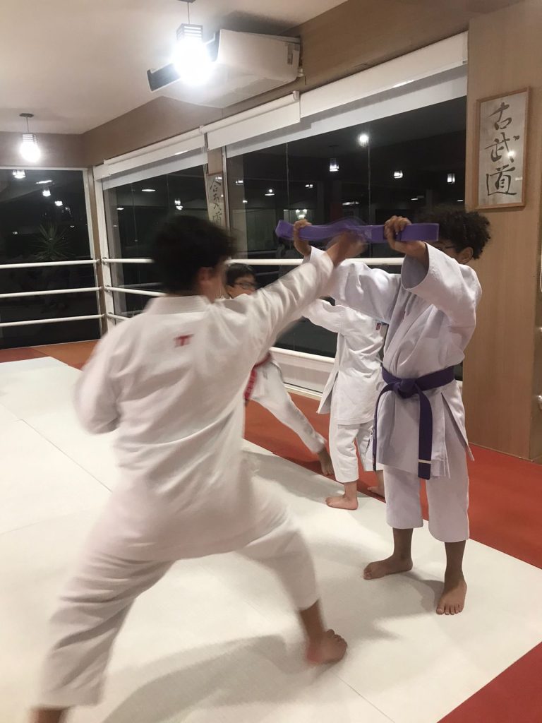 Aulas de 23 de Março de 2023 - Karate Shotokan - Sensei Francisco Santiago - Renbukan Brasil - Escola de Artes Marciais Japonesas - Cotia - São Paulo - Yago Seto (1)